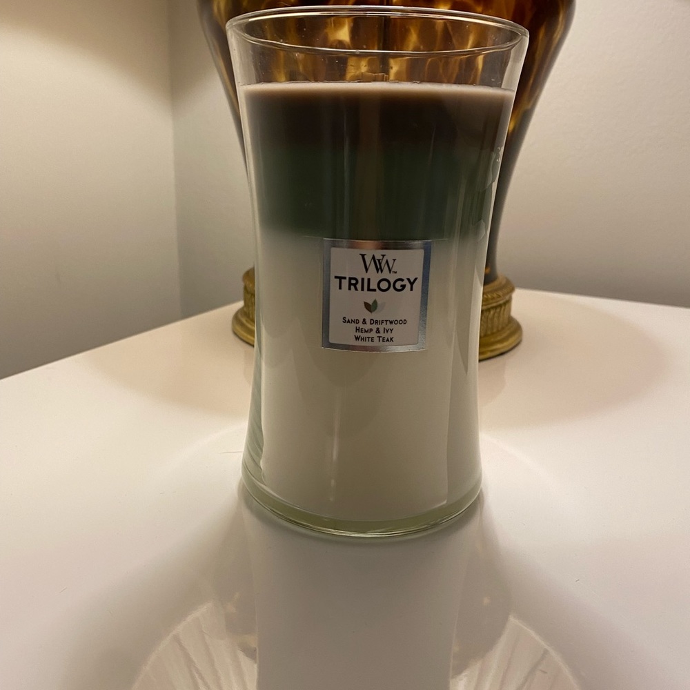Wood Wick Large Trilogy candle. Scent: Verdant Earth. No tops.